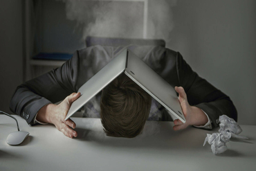 Онлайн. Быть в ресурсе: как защитить себя от выгорания на работе